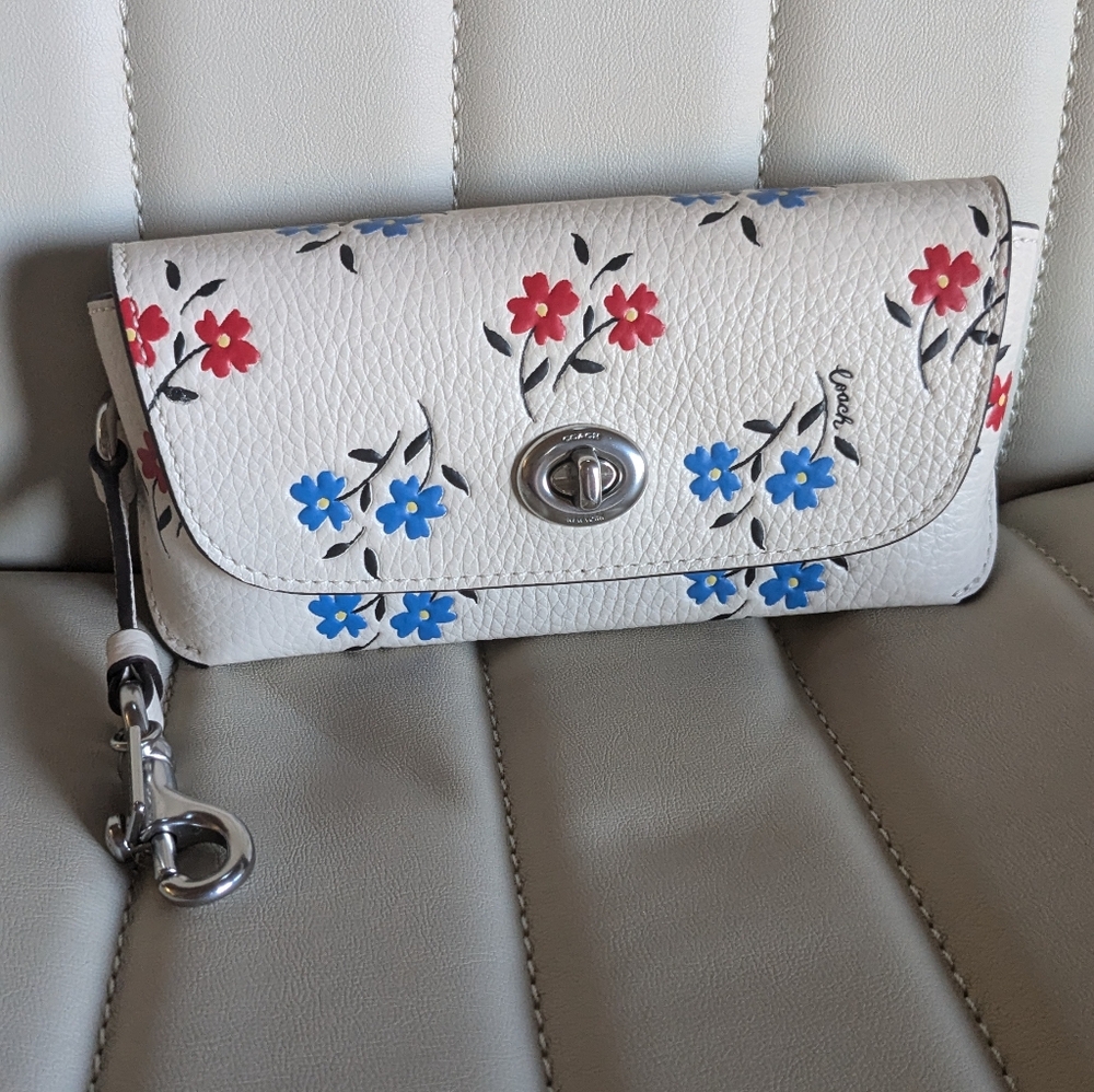 Coach eyeglass case